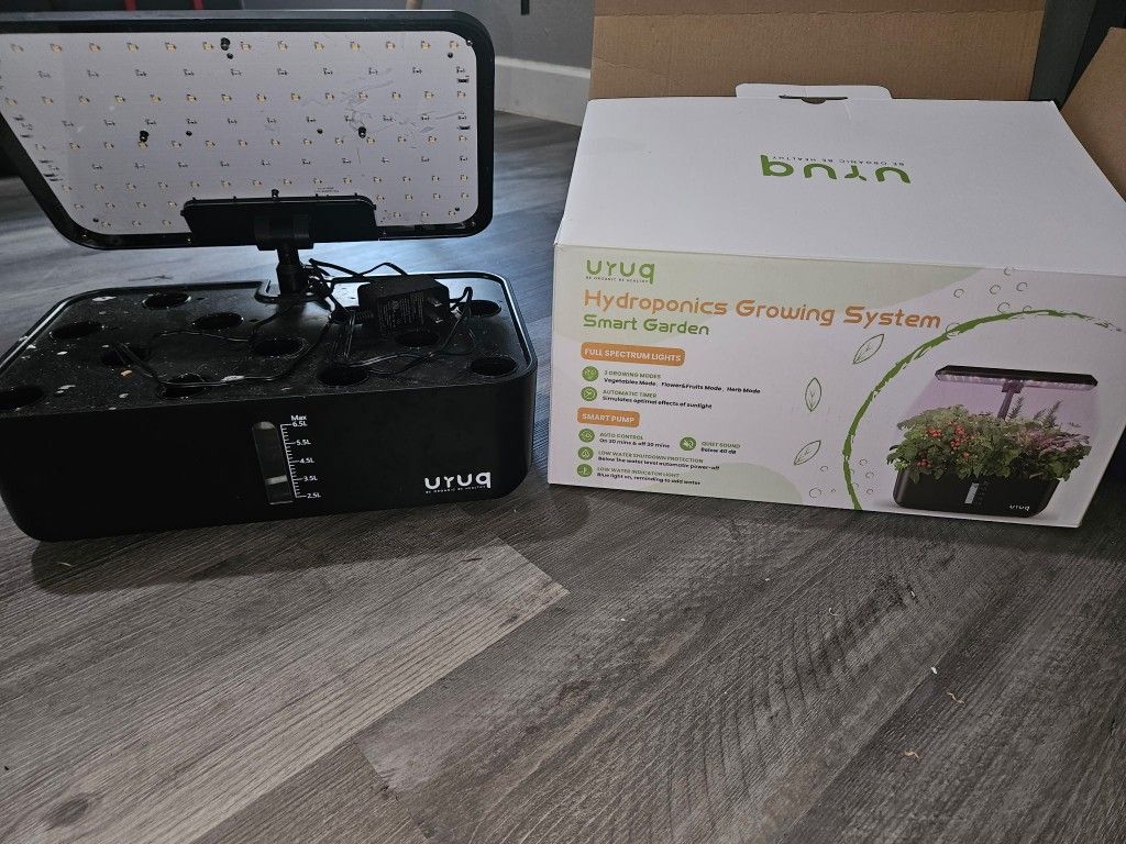 Hydroponic Growing System