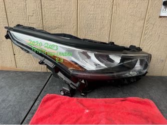 2020 2021 2022 2023 TOYOTA HIGHLANDER RIGHT SIDE HEADLIGHT OEM USED