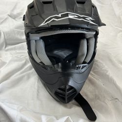 Youth motor cycle helmet. AFX FX-17