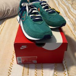 Nike Waffle Trainer 2