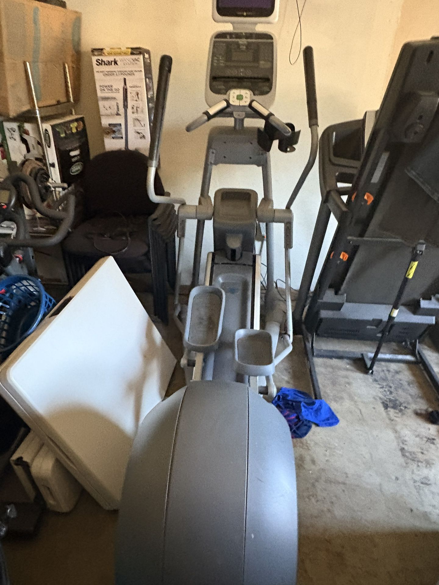 Elliptical Exercise Machine