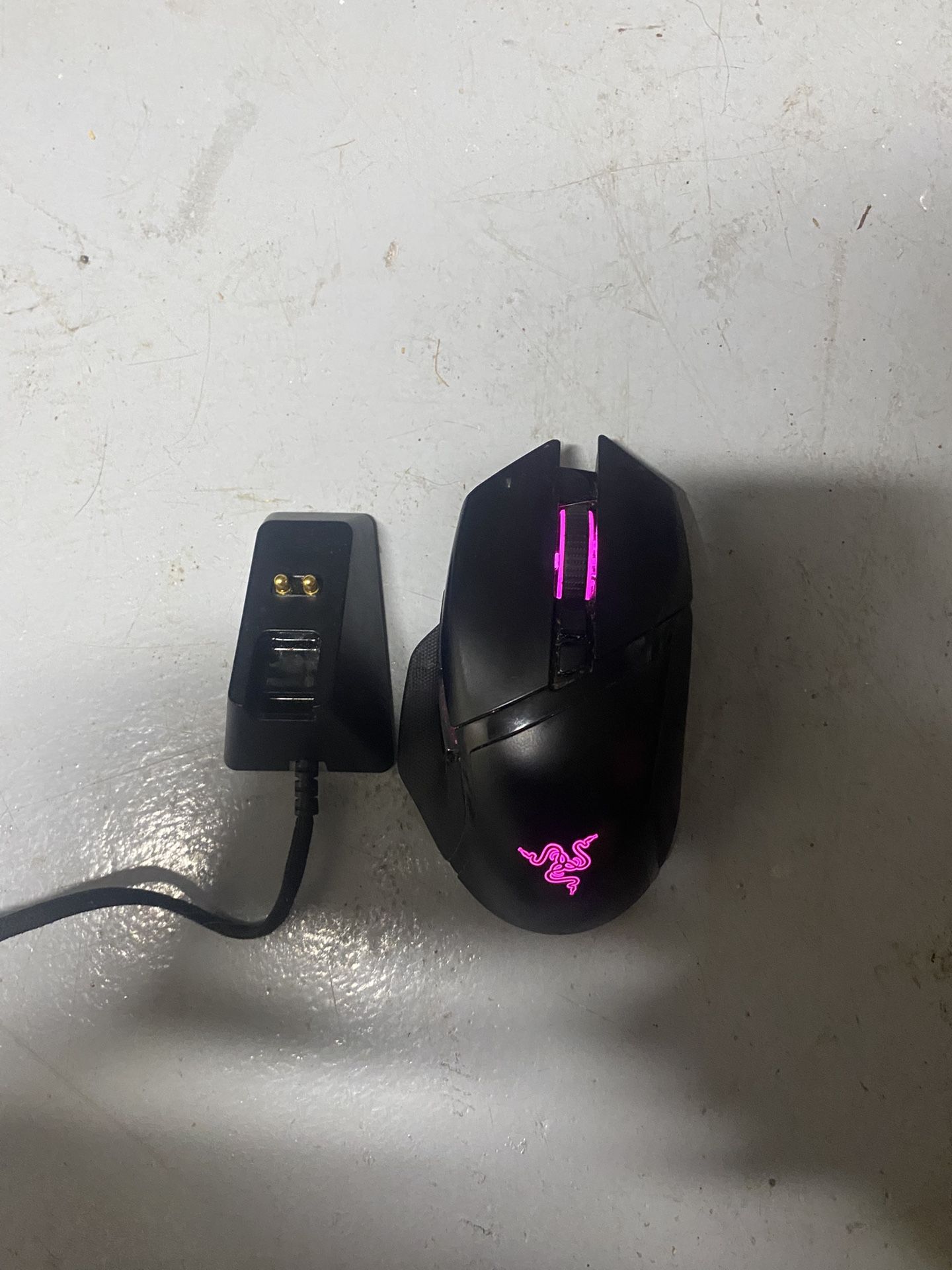 Razer - Basilisk V3 Pro HyperScroll Tilt Wheel - Wireless - Black- Charger Dock