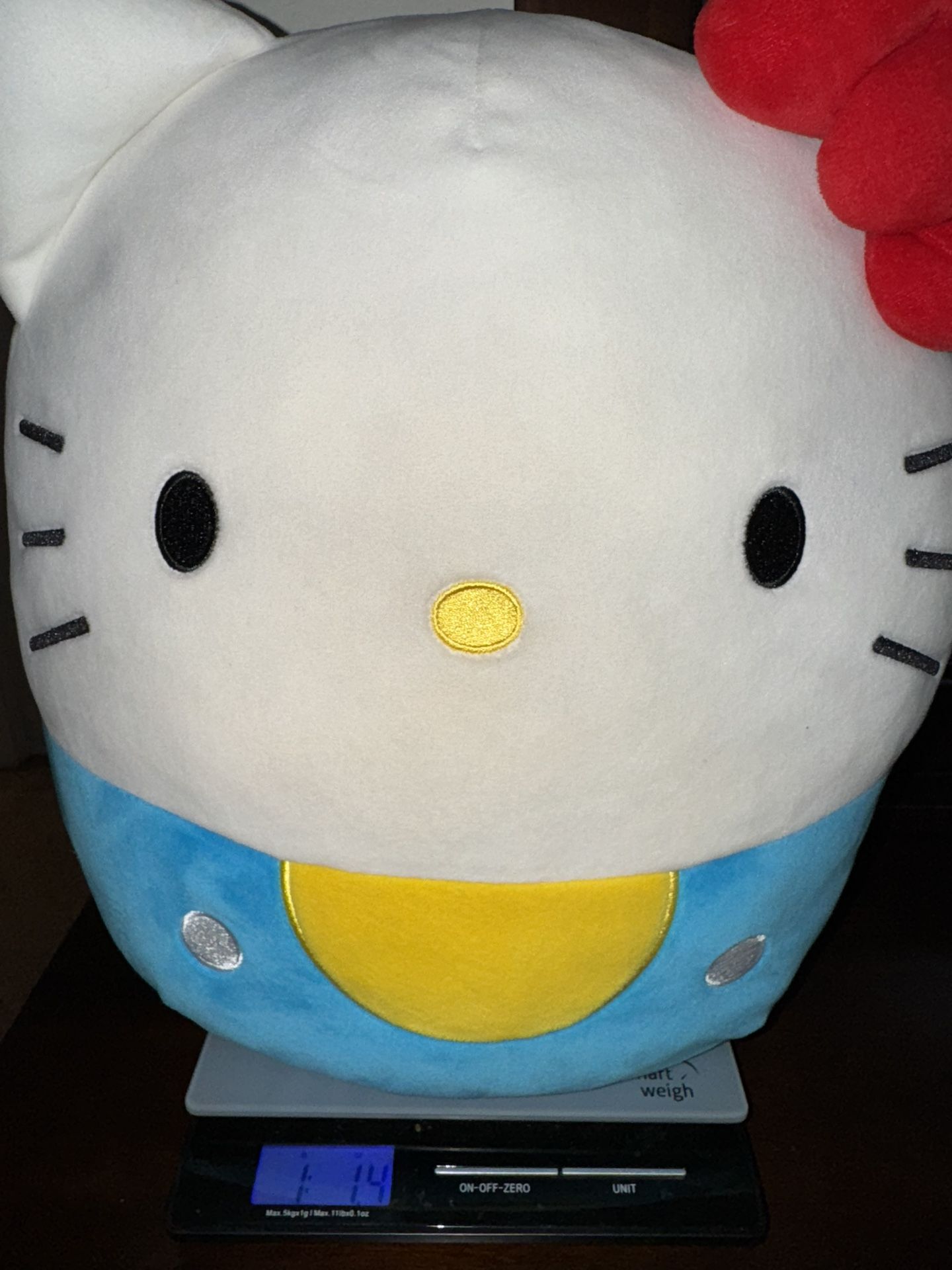 Squishmallow: Hello Kitty