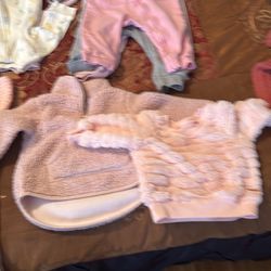 Baby clothes used 6-18 months