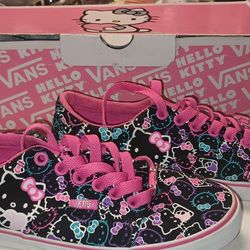 Brand New ! In Box Collectible Woman's Vans Hello Kitty Size 6.5