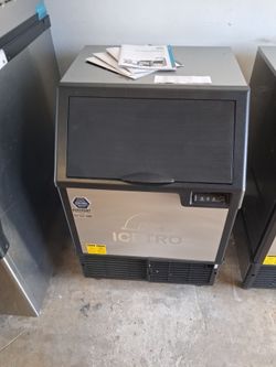 Icetro Commercial Ice Cube Machine