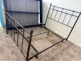 Leavitt metal bed frame, Queen