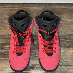 Size 7 (GS) - Jordan 6 Retro Mid Toro Bravo