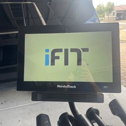 Nordictrack S221 Exercise Bike 