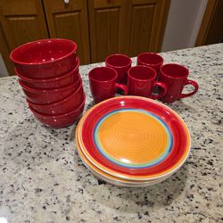 Royal Norkfolk Dishware (mugs, bowls, dishes)