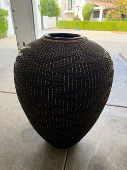 Vase/Planter - woven pattern