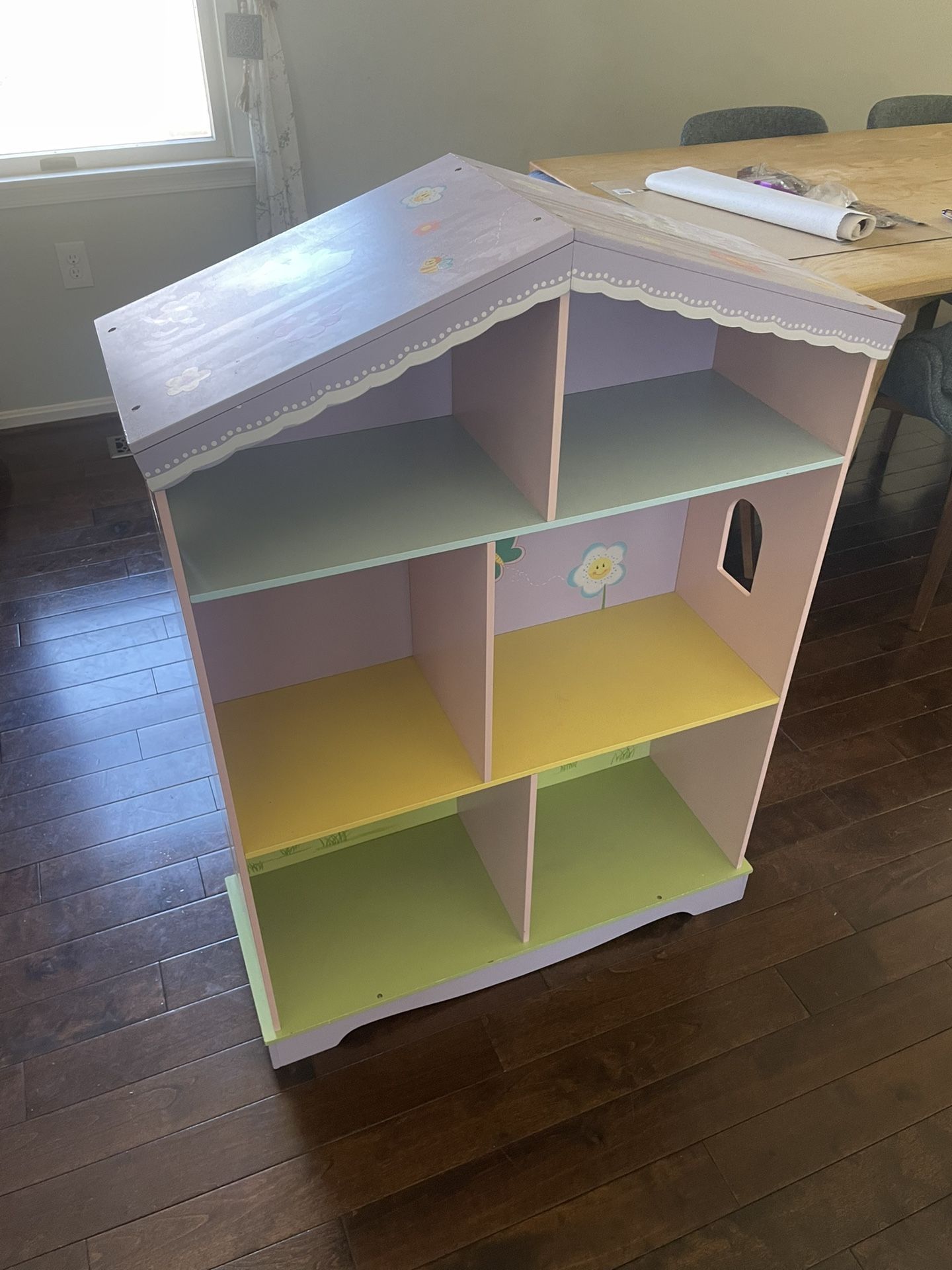 Dollhouse Bookshelf