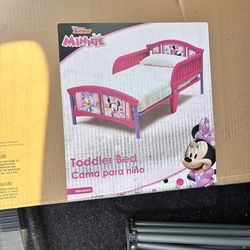 Toddler bed set
