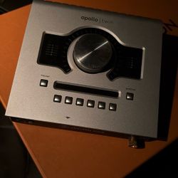 Apollo Twin Interface ( Studio )