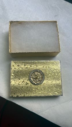 10k Gold Earring