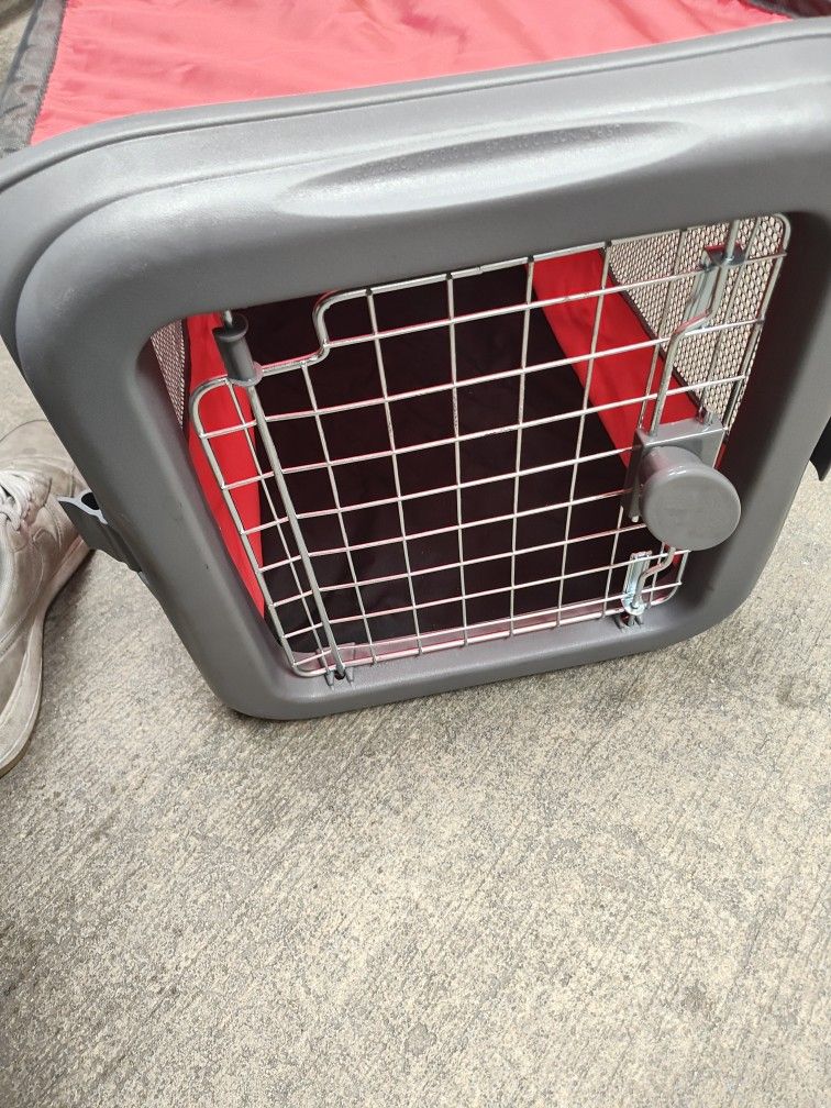 Small Dog Kennel