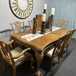 Gorgeous Formal Dining Room Table Set For Sale