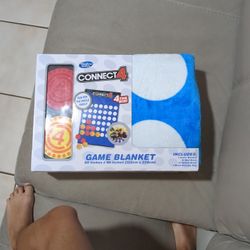 Connect 4 Game Blanket