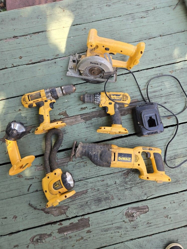 Dewalt Battery Powered Tools