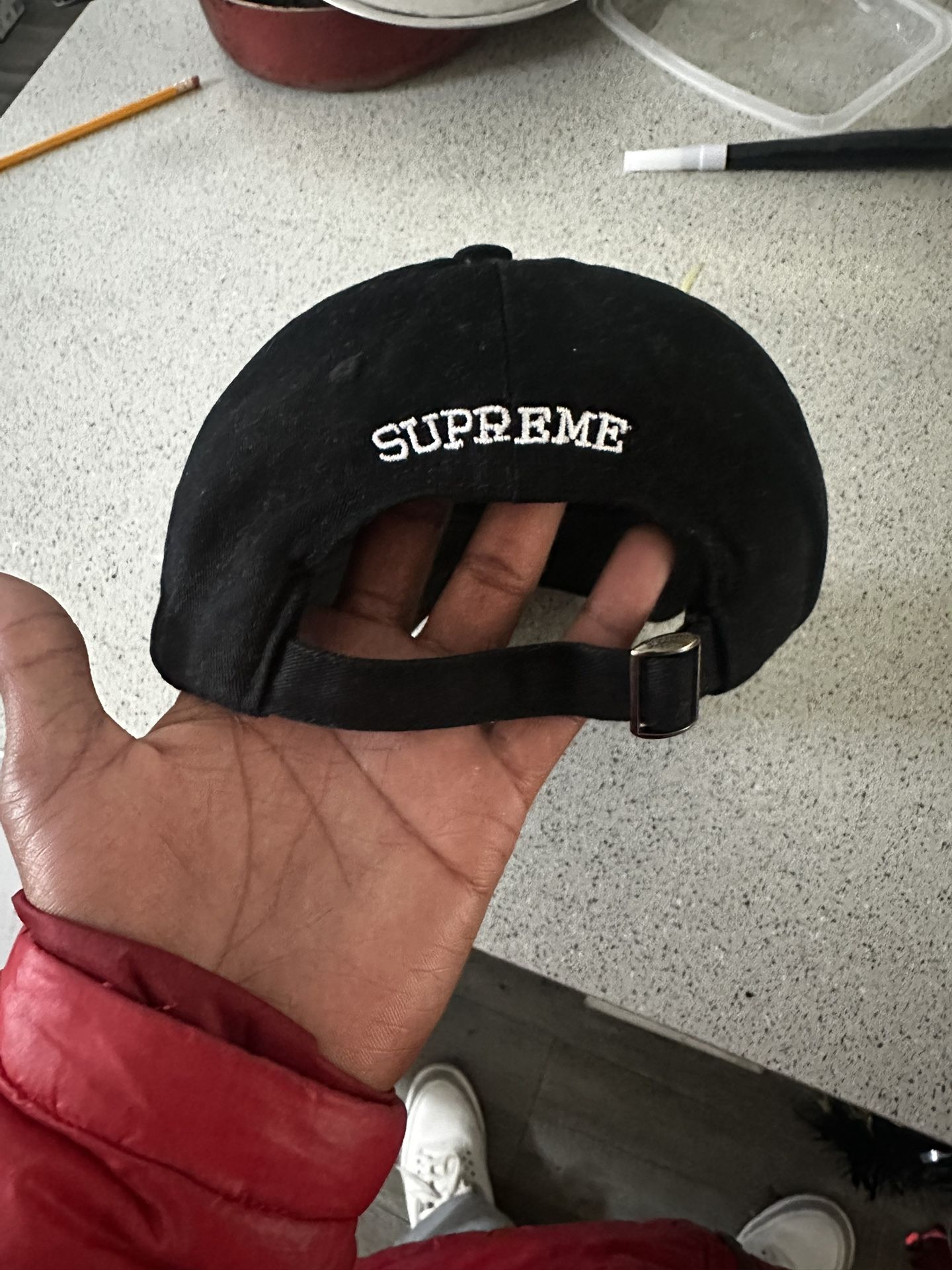 Supreme Hat