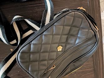 Black Quilted Crossbody Camera Bag