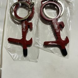 2Pcs Bottle Opener Key Ring Chain Keyring Keychain Metal Bottle Tools Claw US