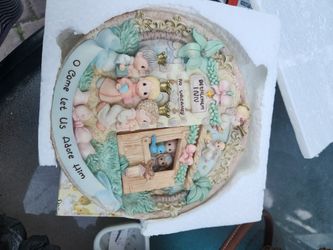 Precious Moments Nativity Winged Door Plate