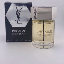 Colognes And Perfumes 