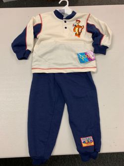 Pooh tiger sweat outfit 2t