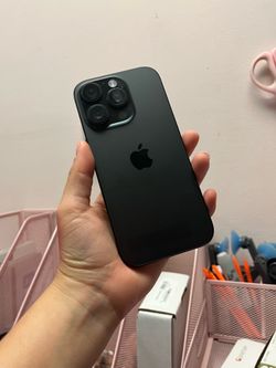 iPhone 16 pro 128gb