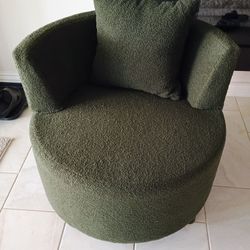 Great Rolling Chair