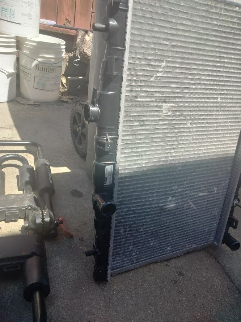 Radiator Hyundai Elantra