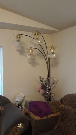 2 Standing Chandlers With Marble Base