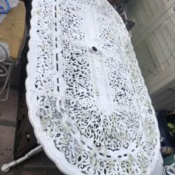 Vintage Table Set With 6 Chairs 