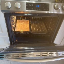 30 in. 5-Burner Element Slide-In Front Control Self-Cleaning Electric Range 