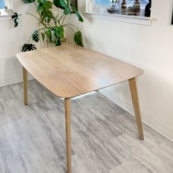 Mid Century Modern Natural Oak Dining Table From Living Spaces