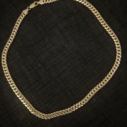 10 karat gold Cuban link chain