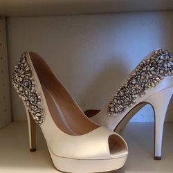 Ivory Rhinestone Shoes - S9  (Wedding, Dressy, fancy) 
