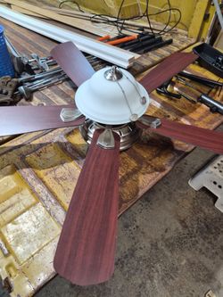 Ceiling Fan with Light Kit and Pull Chain