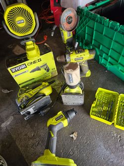 Tools dry wall stiltz