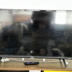 32in TCL Roku Tv w/ remote Full HD