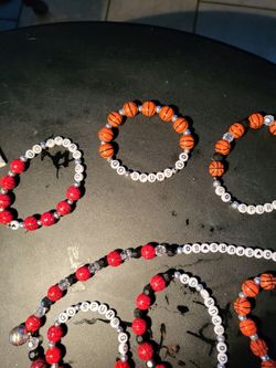 Go SpursGo necklaces
