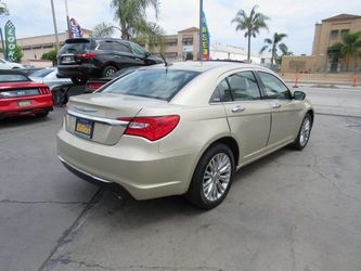 2011 Chrysler 200 Limited