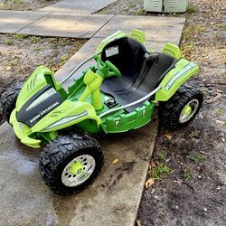 Power Wheels electric card kids Dune Racer Extreme Battery-Powered Ride-on