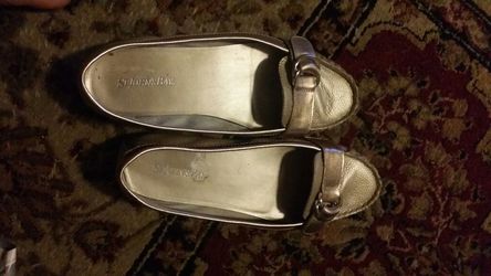 Womens shoes