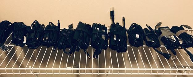 Laptop Notebook AC Adapter / Power Cords / Power Supply / Charger