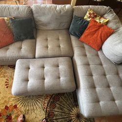 Sectional Sofa With Ottoman