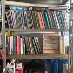 Chilton Haynes Factory Auto Repair Books