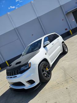 Jeep trackhawk