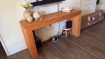 Console table